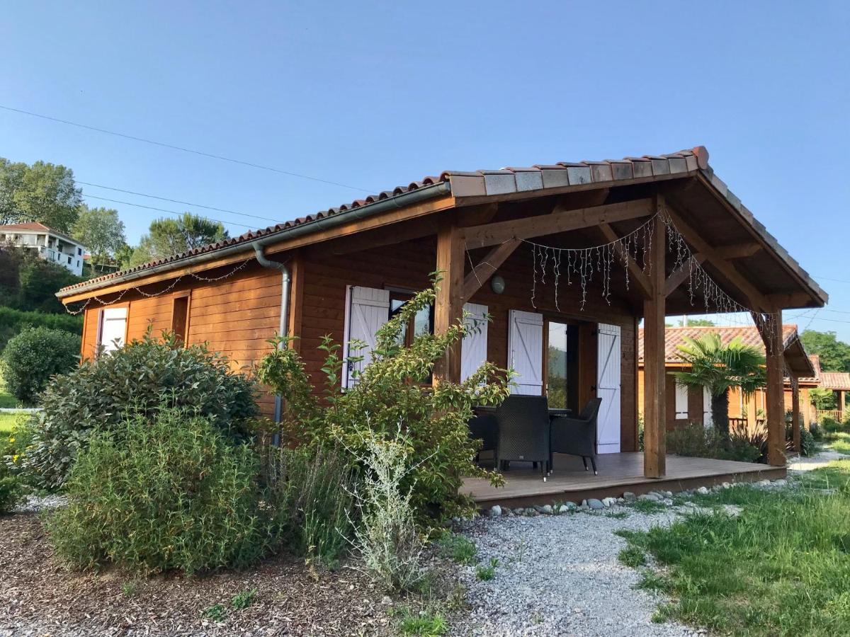 Les Chalets Montrejeau Exterior photo